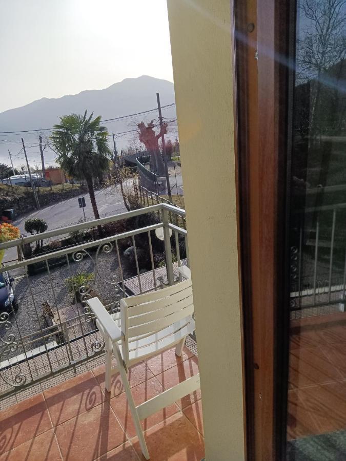Madonna Della Neve Hotel Pettenasco Bagian luar foto