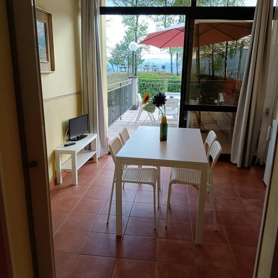 Madonna Della Neve Hotel Pettenasco Bagian luar foto